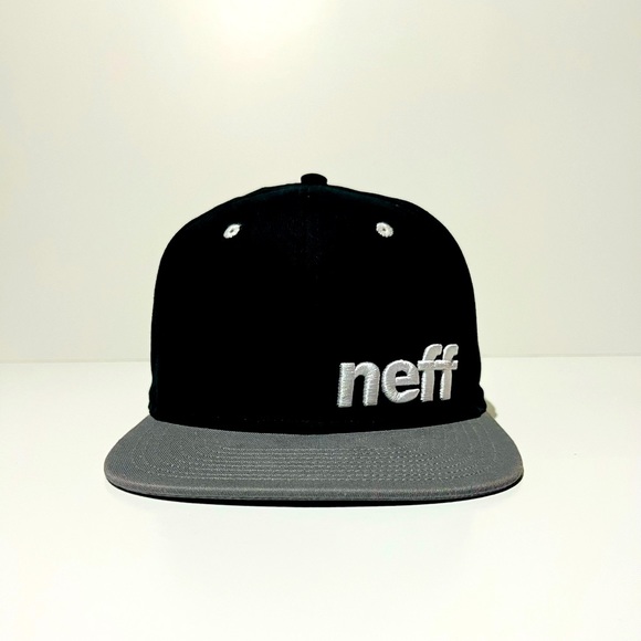 Neff SnapBack - Picture 1 of 3
